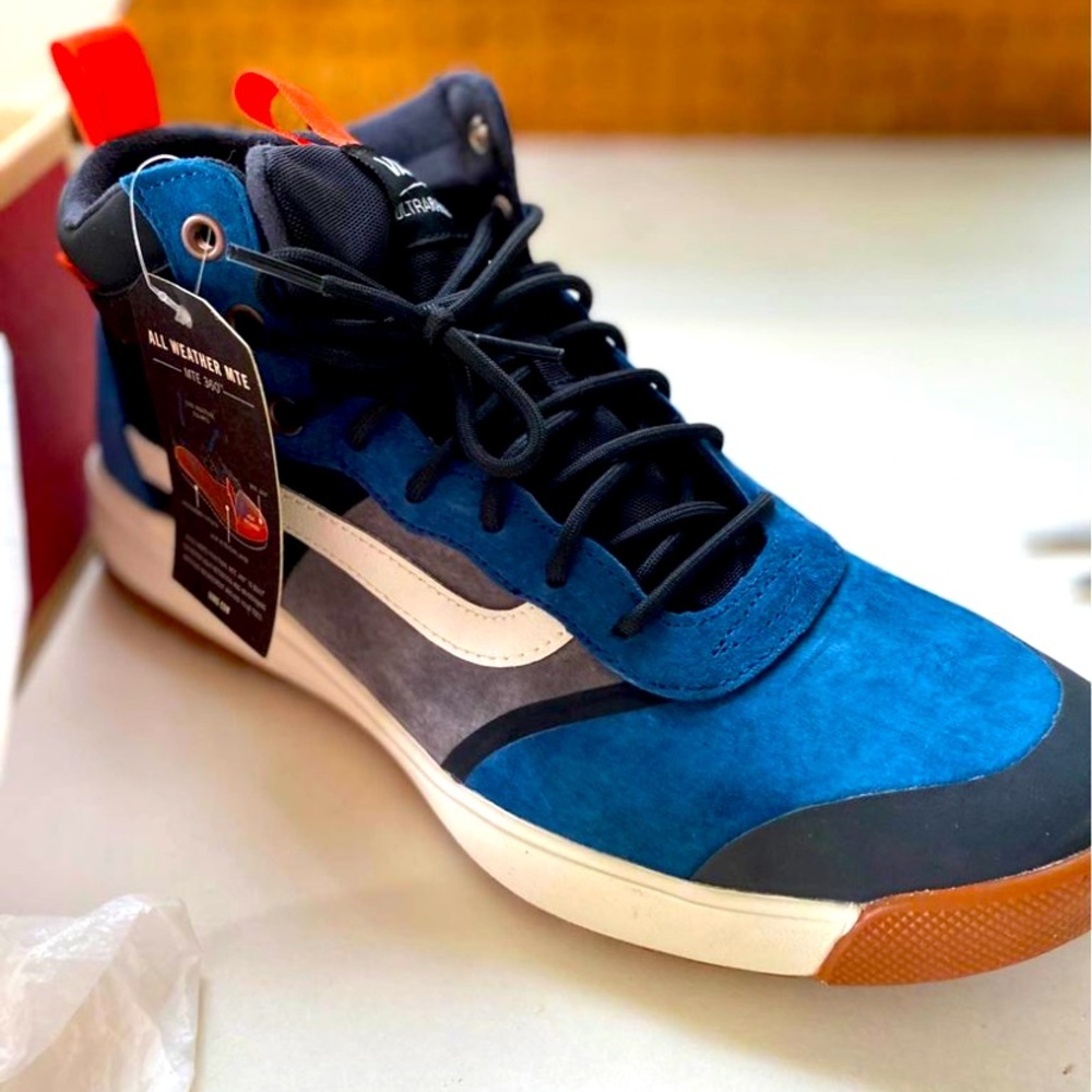 Vans shoes new